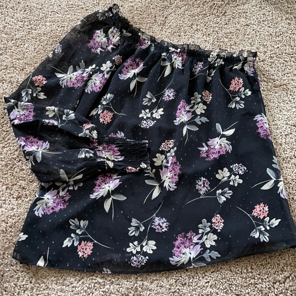 One arm black and purple shirt